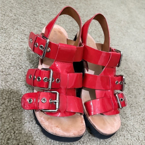 Jeffrey Campbell Red Riveter Lugged Buckle Sandal 6 - Picture 2 of 11